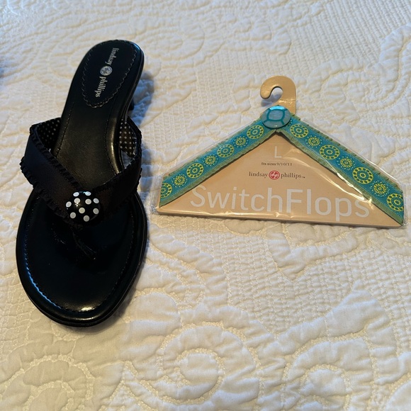 Black, Lindsay Phillips “Switch Flops” - Picture 5 of 5